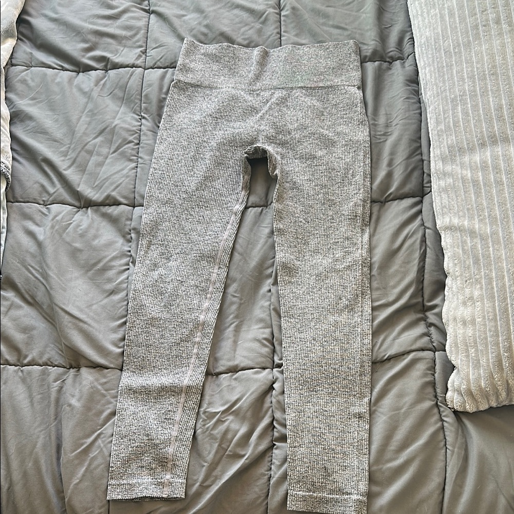 Gray High-Waisted Leggings